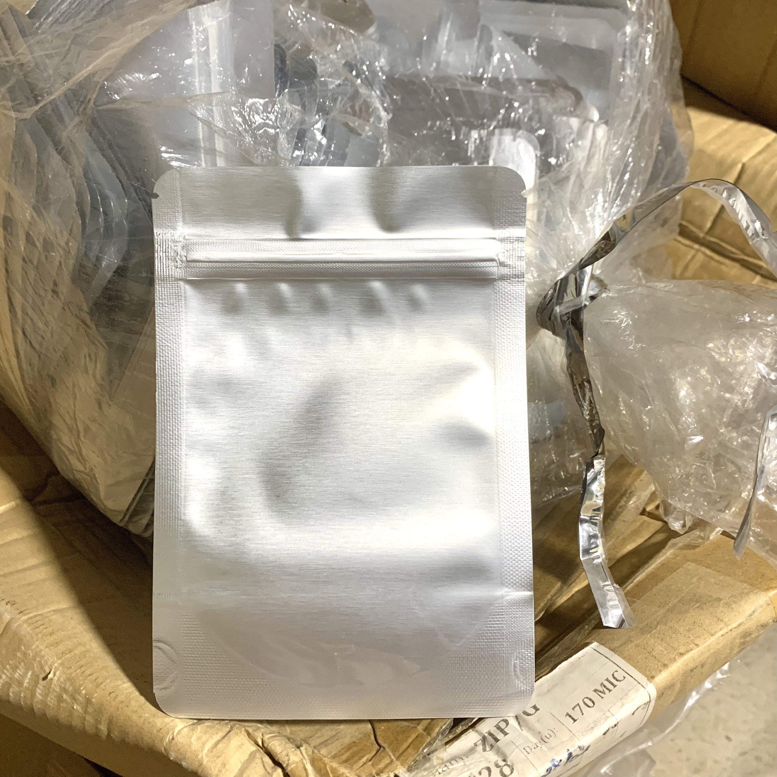 Túi zip bạc - Công Ty TNHH Sản Xuất Và Kinh Doanh Đồ Đóng Hàng Dodoha